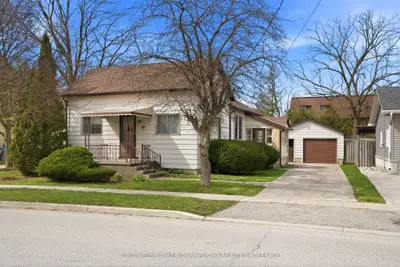 80 Sanders Street W, South Huron, On N0m 1s2