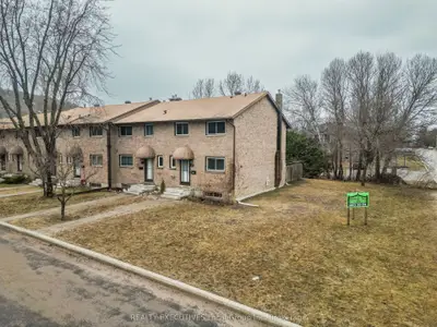 398 Wickstead Avenue 36, North Bay, ON P1A 3L8
