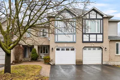 152 N Hunterswood Crescent, Hunt Club - South Keys and Area, ON K1G 5W1