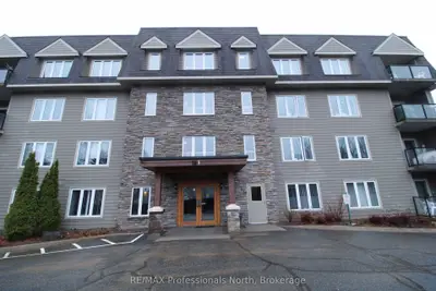 26 Dairy Lane 402, Huntsville, On P1h 0a4