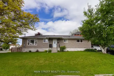 28 Prince Of Wales Drive, Belleville, On K8p 2t7