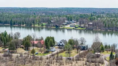 5-871 Berry Side Road, Kanata, On K0a 1t0