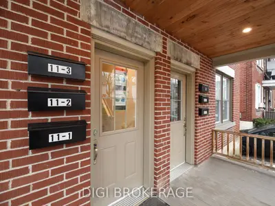 11 & 13 Acacia Avenue 11-1,2,3; 13-1,2,3, New Edinburgh - Lindenlea, On K1m 0p3