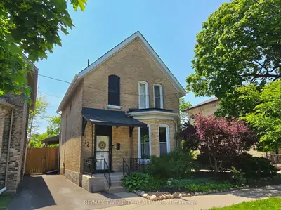 12 Pearl Street, Brantford, On N3t 3n4