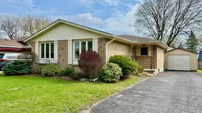 123 Oak Street, Norfolk, On N3y 4s2