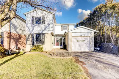 60 Pochon Avenue, Port Hope, On L1a 2x9