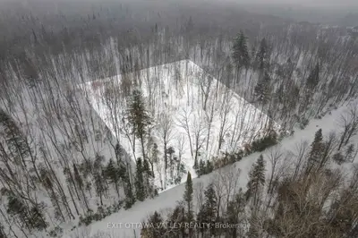 0 Peplinskie Road, Madawaska Valley, On K0j 1l0