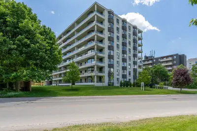 1180 Commissioners Road 204, London South, On N6k 4j2