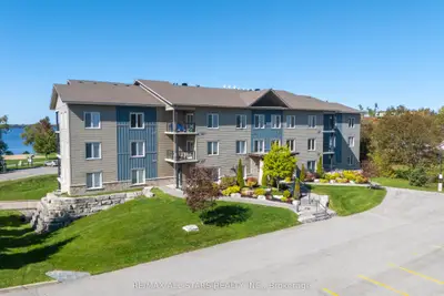 94 Francis Street W 104, Kawartha Lakes, On K0m 1n0