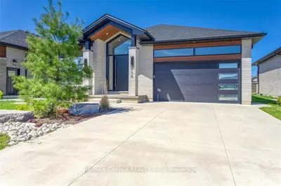 616 Mead Court, Sarnia, ON N7W 0B5