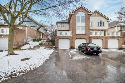 941 Gordon Street 59, Guelph, ON N1G 4R9