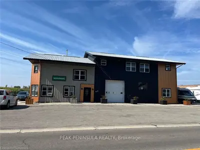1115 Main Street, Norfolk, ON N0E 1M0
