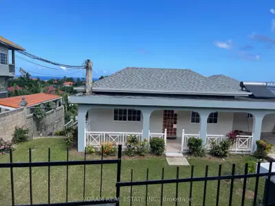 33 Hillside Close, Jamaica