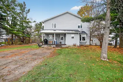 620 Highway 15 Highway, Rideau Lakes, On K0g 1l0
