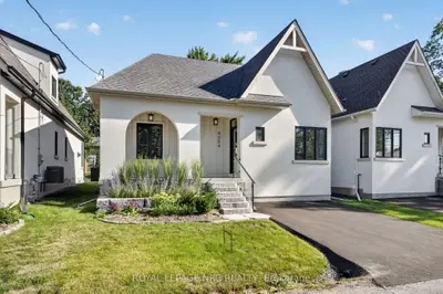 Detached in Fort Erie