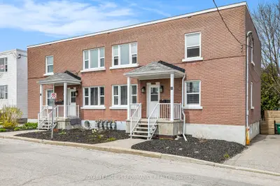 327-329 Shakespeare Street, Vanier And Kingsview Park, On K1l 5m1