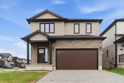 1566 Wright Crescent, London North, ON N6G 3R6