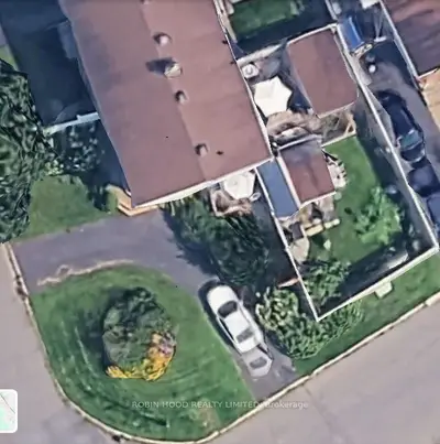 1 Lotus Court, Cyrville - Carson Grove - Pineview, On K1j 8a6
