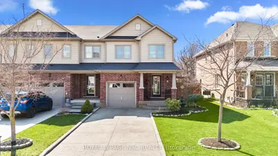 8679 Dogwood Crescent, Niagara Falls, ON L2H 2Y6