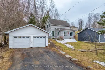 96 James Street, Burk's Falls, On P0a 1c0