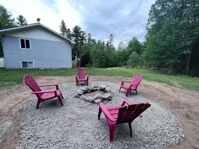606 Rye Road, Parry Sound Remote Area, On P0a 1x0