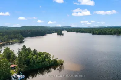 118 Annie Mayhew Road, Madawaska Valley, On K0j 1l0