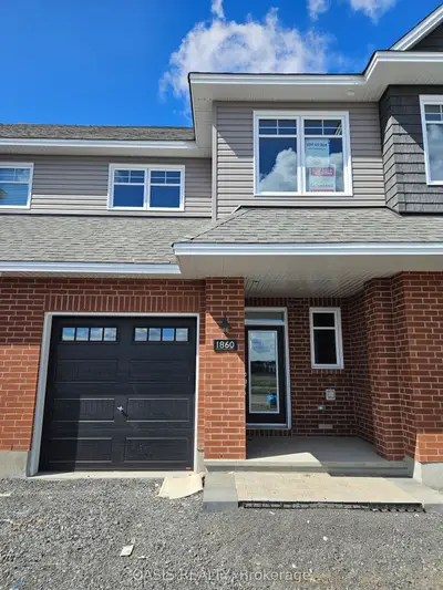 Att/Row/Townhouse in Barrhaven
