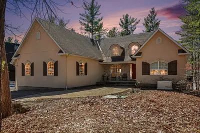 4136 Armitage Avenue, Constance Bay - Dunrobin - Kilmaurs - Woodlawn, On K0a 1t0