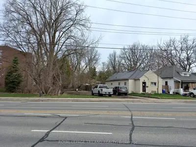 121 Riverside Drive, London North, On N6h 4r9