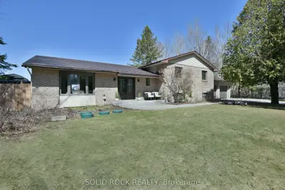 6372 Rothbourne Road, Carp - Huntley Ward, On K0a 1l0