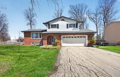 698 Daytona Drive, Fort Erie, ON L2A 4Z6