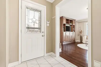 95 Thornlodge Drive, Hamilton, On L8b 0l9