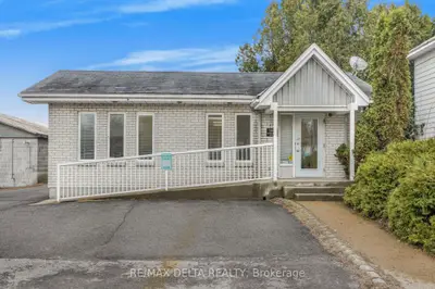 377 St Philippe Street, Alfred and Plantagenet, ON K0B 1A0