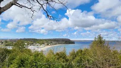 66 Moore Street, Northern Bruce Peninsula, On N0h 1w0