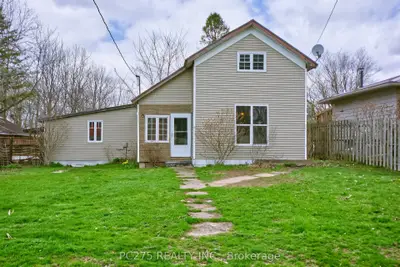 179 Queen Street E, Norfolk, On N0e 1p0