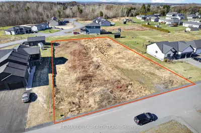 253 Roxanne Street, Clarence-Rockland, ON K0A 1N0