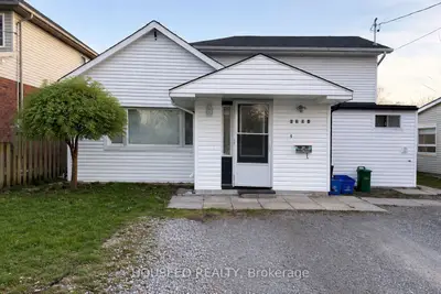 6294 Ash Street, Niagara Falls, ON L2G 2H5
