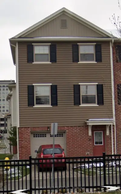 3025 Singleton Avenue 30, London South, On N6l 0e6