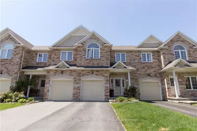 510 Fordell Avenue W, Kanata, On K2w 0b3