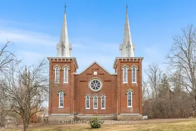 44 Union Road, Prince Edward County, On K8n 4z7