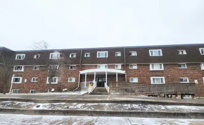 845 Kyle Court 409, Brockville, On K6v 6k7