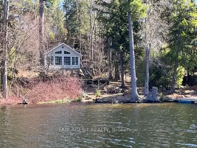 25 Goods Island, Frontenac, On, K0h 2v0