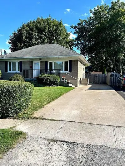 62 Dorothy Street, St. Catharines, On L2n 4a6
