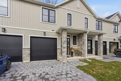 279 Hill Street 11, Central Elgin, On N5l 0c4