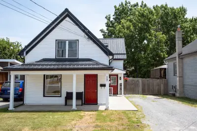 17 James Street, Quinte West, On K8v 2w8