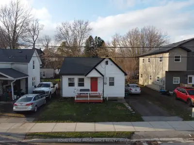 30 Strachan Street, Belleville, On K8p 1w8