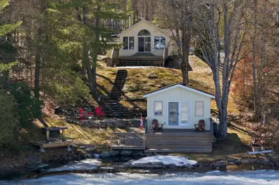 1035 Harvest Moon Lane, Algonquin Highlands, On K0m 1s0