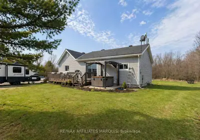 295 Glenview Road, Drummond/north Elmsley, On K7a 4s4
