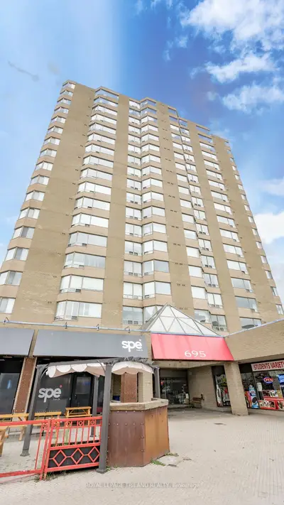 695 Richmond Street 904, London East, On N6a 5m8