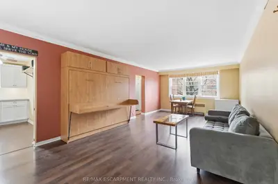 231 Macnab Street S 23, Hamilton, On L8p 3c9